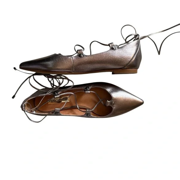 Halogen Women's Metallic Lace-Up Ponty Toe Flats - Picture 2 of 3